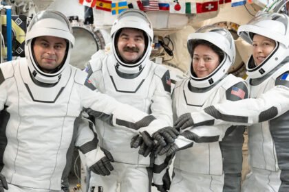 French, US and Russian astronauts return to Earth after eight months in space