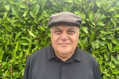 ‘War lives in me’: Gaza playwright Ali Abu Yasin wins English PEN award