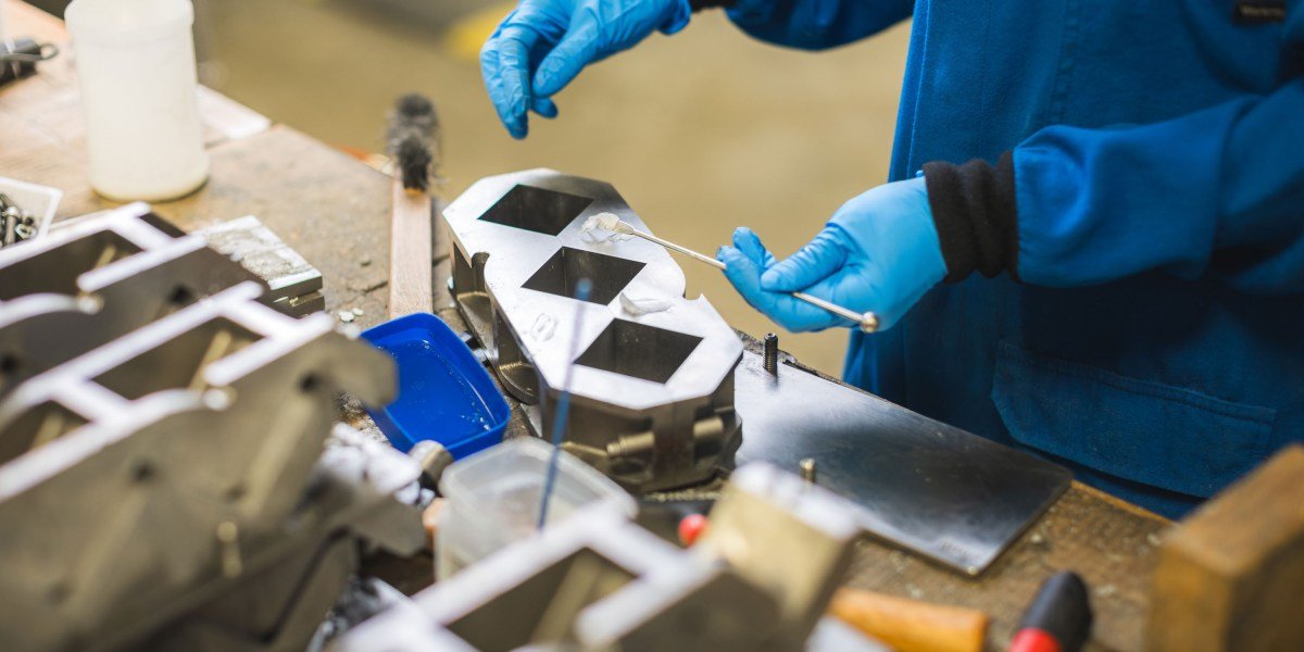 Brimstone and its one-stop process for making cleaner cement and critical minerals
