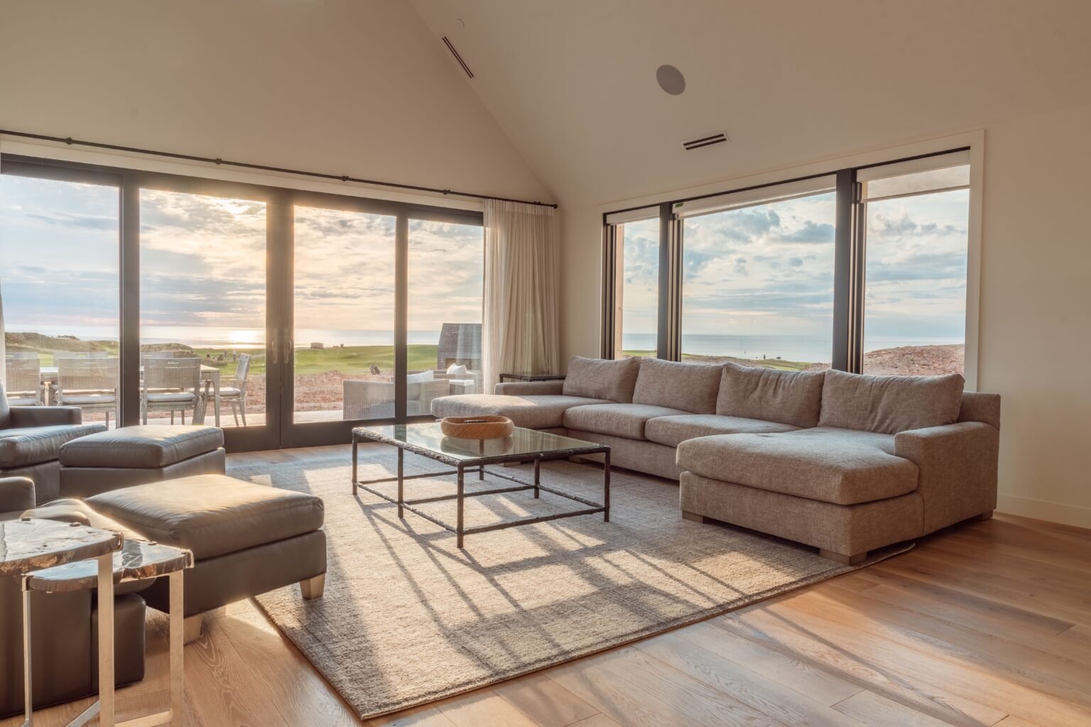 15 Best Resorts in Canada 2026: Readers’ Choice Awards