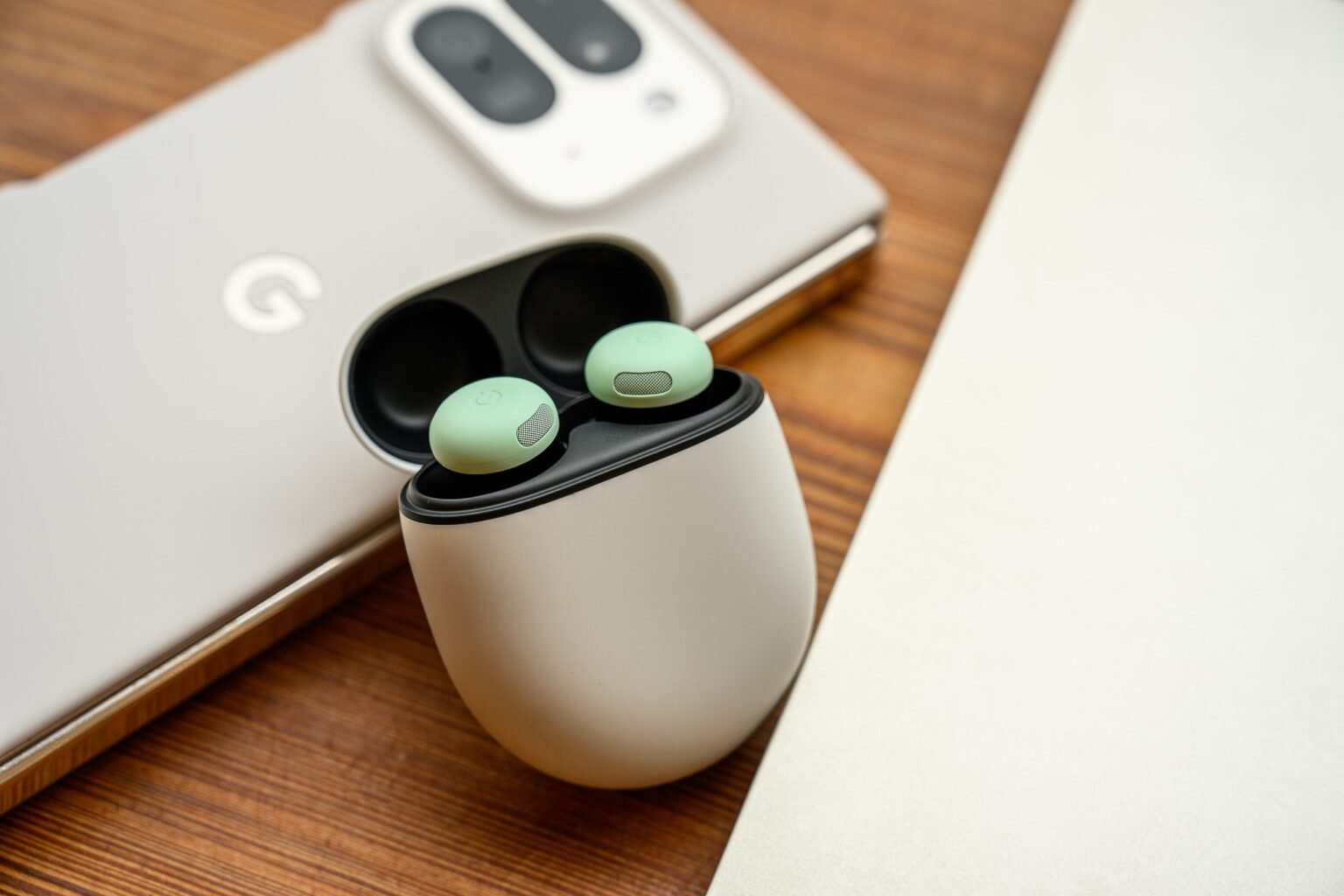 Google’s Pixel Buds update will put them to sleep along with you