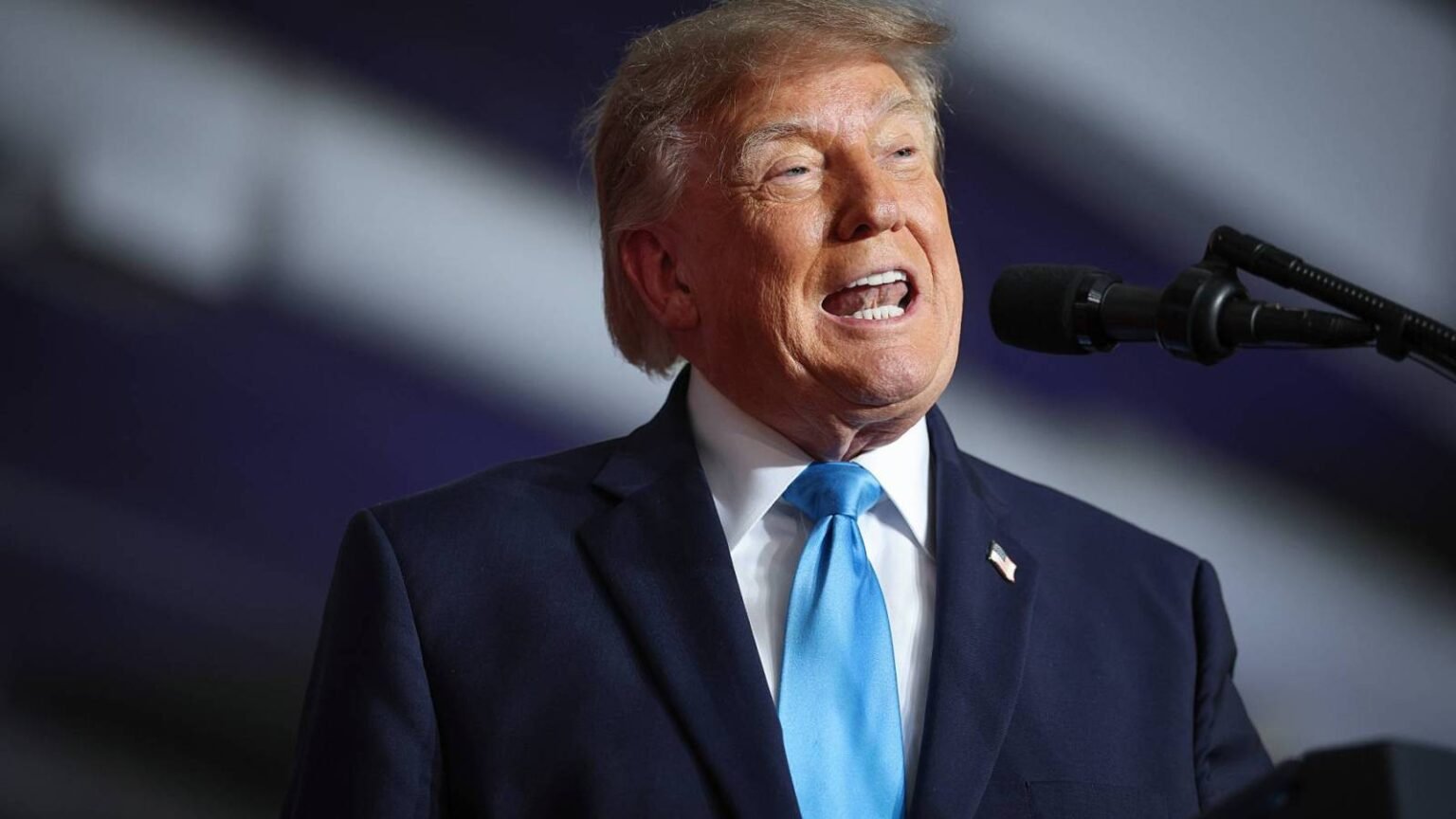 California Leaders Erupt After Trump Suggests Letting Iran ‘Take Out’ Cities