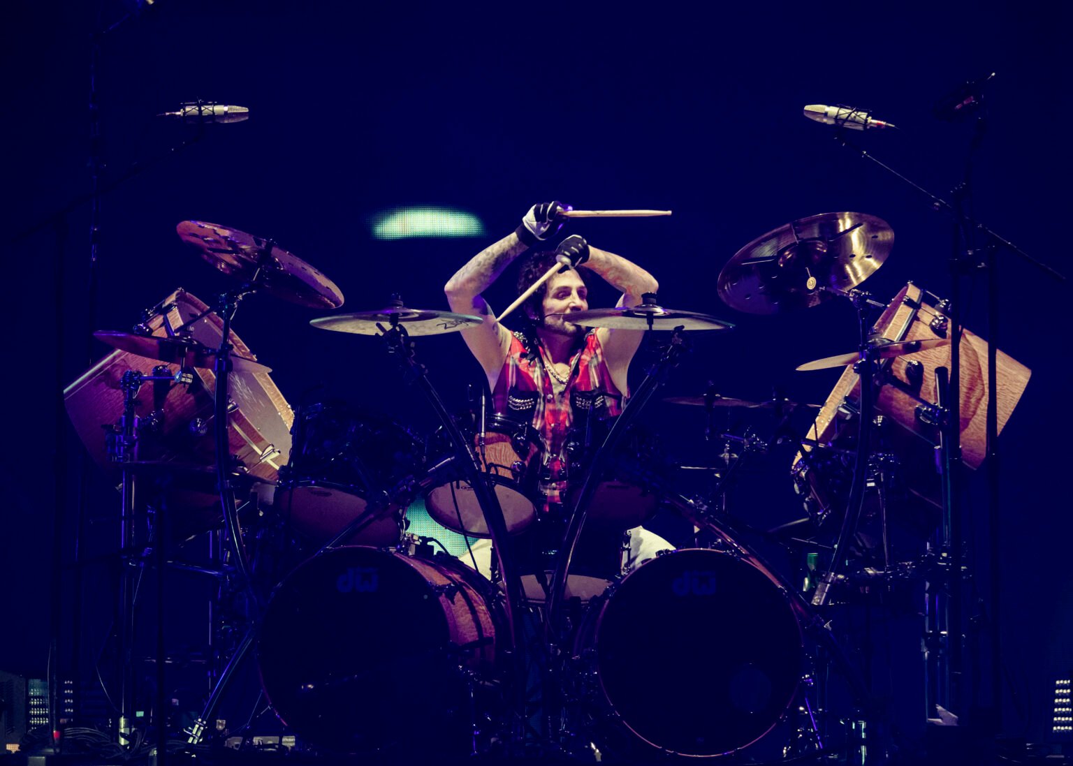 Journey Drummer Deen Castronovo Returns to the Stage to Play Full Show, Two Nights After Medical Scare