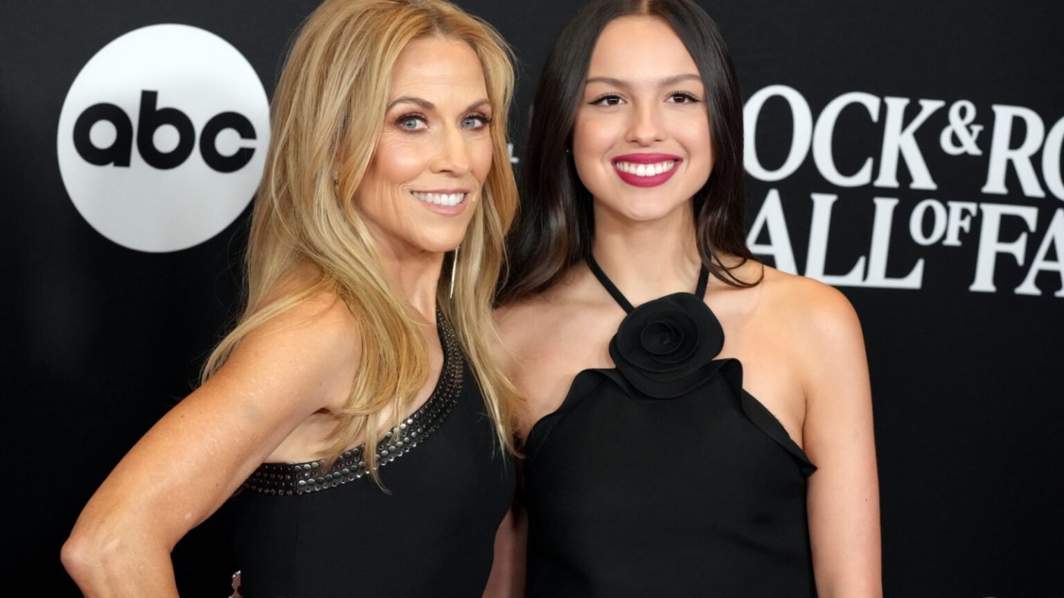 Why Sheryl Crow Relates to Olivia Rodrigo: She ‘Inspires Me to Keep Going’