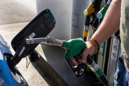 G7 to release 100 million barrels of oil and diesel, will it curb prices?