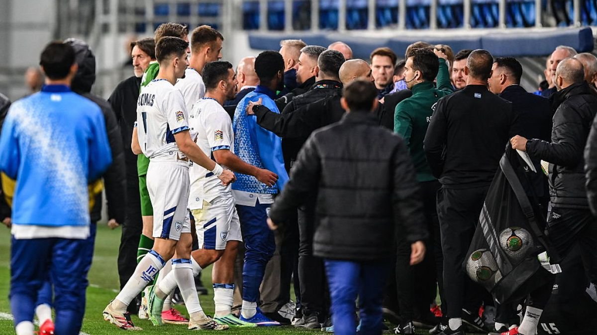 Israel face spitting allegation as Ireland boss ‘delighted’ ties after over