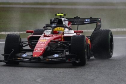 F1 in Bahrain... in Malaysia: The race needed a software update to start