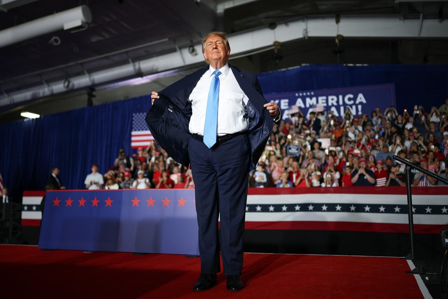 Trump reveals the make of his suit – and it isn’t what people were expecting