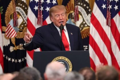 Trump rails against ‘dirty’ cities and claims Democrats canceled mob movies in meandering Columbus Day rant