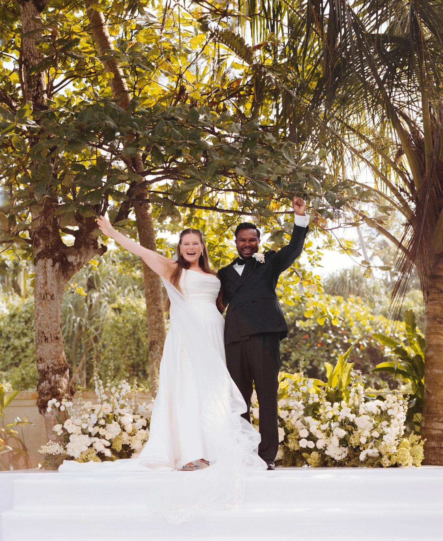 How We Pulled It Off: Norway Meets Sri Lanka at a Colorful Island Wedding