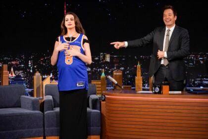 Anne Hathaway Would Rather Have Another Knicks Championship Over a Second Oscar