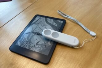 Amazon introduces Kindle Click, a $35 remote for turning pages