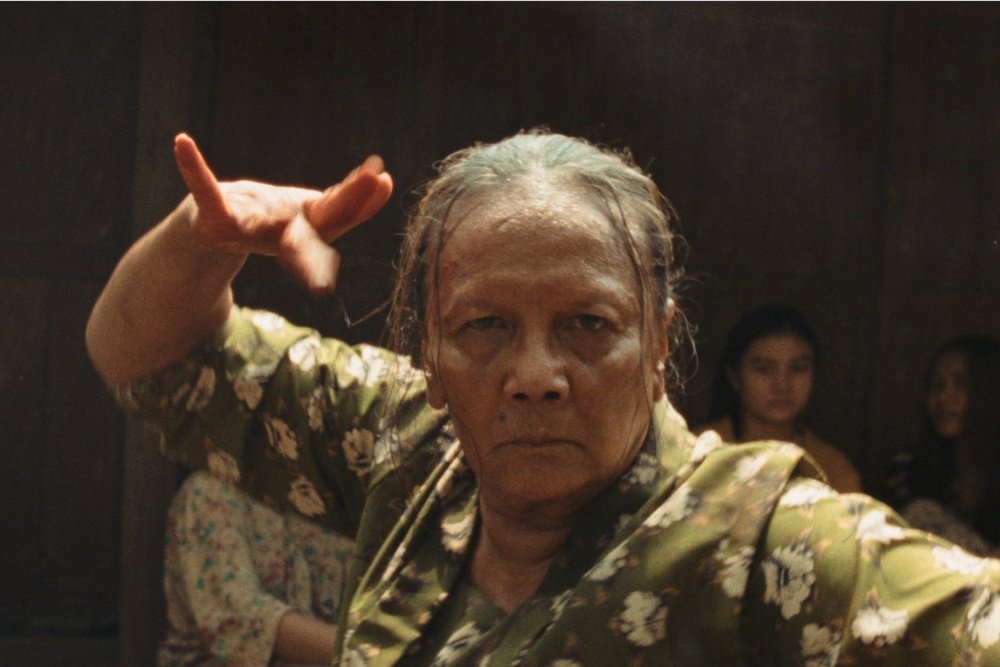 ‘Ibuku’ Review: Dreamlike Indonesian Drama Is a Compelling Tale of Parental Redemption