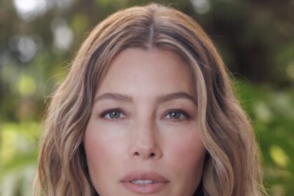 Jessica Biel to Play Hugh Hefner’s Wife in ‘Playmates’ Movie for Searchlight
