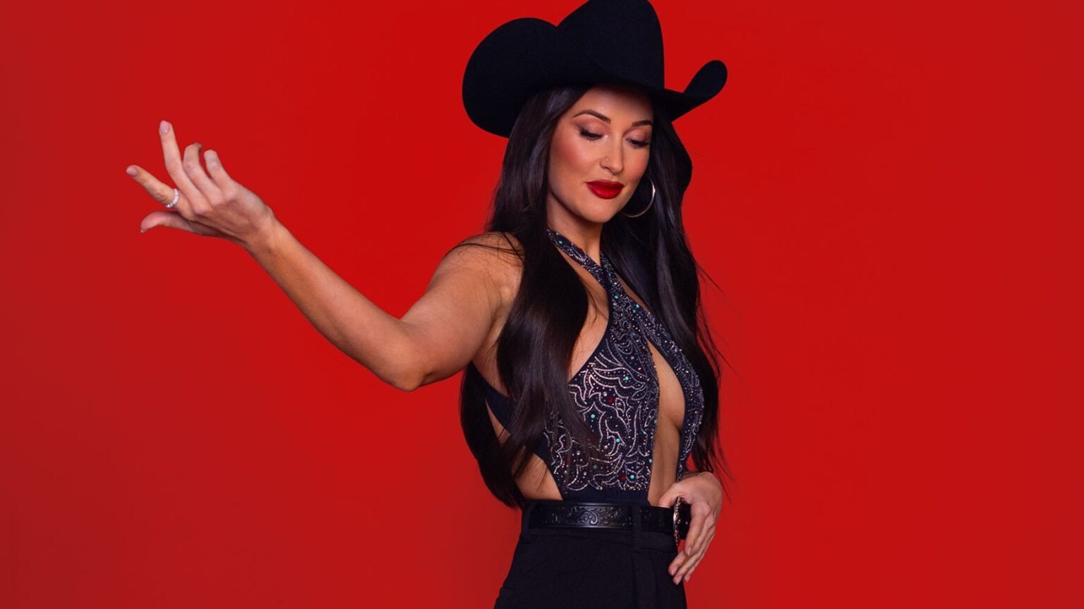 Kacey Musgraves Taps Intocable for Spanish Version of ‘Uncertain, TX’
