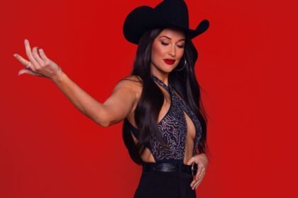 Kacey Musgraves Taps Intocable for Spanish Version of ‘Uncertain, TX’