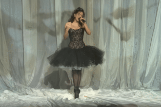 ‘SNL’: Watch Rosalía Perform ‘Reliquia,’ ‘Magnolias’