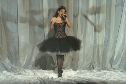 ‘SNL’: Watch Rosalía Perform ‘Reliquia,’ ‘Magnolias’