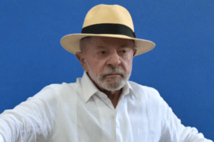 Lula and Bolsonaro vote in Brazil’s polarised presidential election