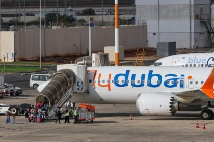 How was Flydubai co-pilot cleared despite being deemed a security risk?