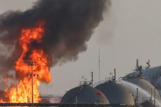 Houthis claim strike on Saudi energy facility as Yemen fighting intensifies