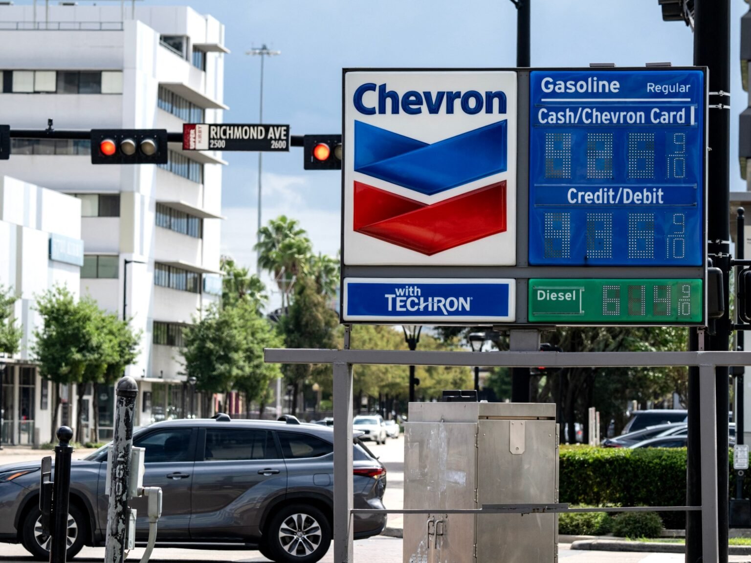 Trump blames Democrats and Ukraine for soaring US fuel prices, not Iran war