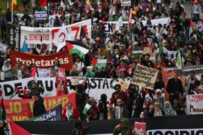 Protesters in Colombia rally against ties with Israel
