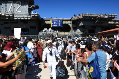 USS Lincoln returns to US after long deployment supporting war on Iran