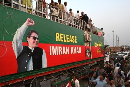 Pakistan imposes emergency rule in Khyber Pakhtunkhwa ​province