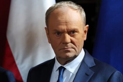 Polish police probe alleged plot to assassinate PM Tusk, defence minister