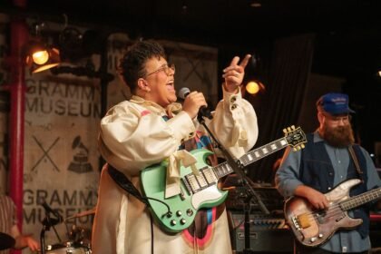 Alabama Shakes Asks Soho Sessions to ‘Gimme All Your Love’ in Bluesy Rock Performance