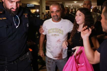 "Mayday" EP on FlyDubai passenger saying show helped him during attack