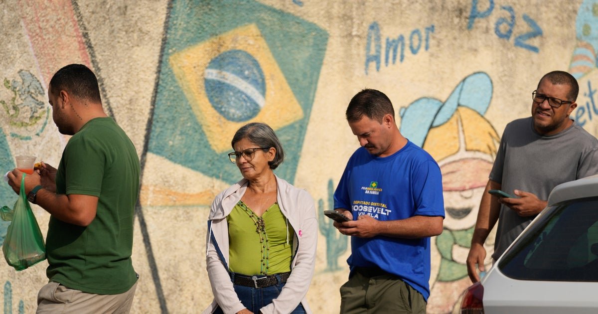 Brazil presidential election heads to runoff after no majority vote