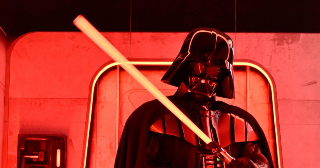"Star Wars" lightsaber used in "I am your father" duel could sell for $1 million
