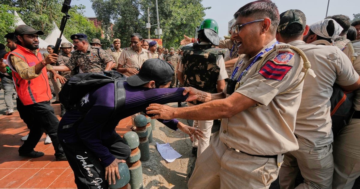India detains thousands of "Cockroach" movement youth protesters in crackdown