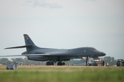 US withdraws B-1 bomber aircraft from UK’s Fairford base amid Iran fears