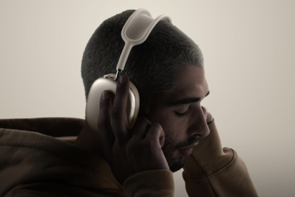 Apple’s Latest AirPods Max Headphones Get Rare $120 Discount for Prime Day