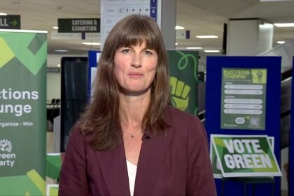 Greens take aim at landlord 'super earners'