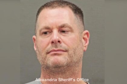 Ex-US spy found with $40m in gold bars pleads guilty to wire fraud