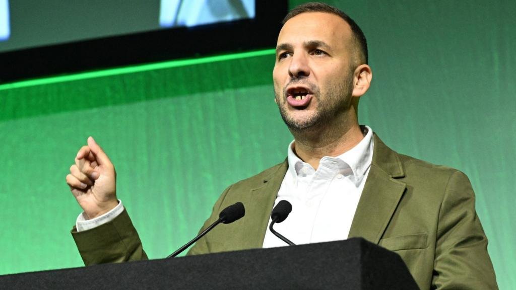 Chris Mason: Questions remain for Green Party leader Zack Polanski