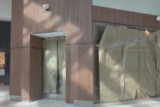 Bee & Co. skincare store at Westfield Topanga closes after sales tactic allegations