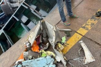 Nigeria mourns as 32 killed in military plane crash