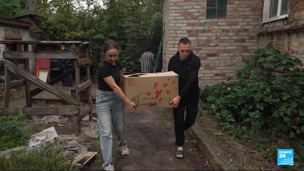Residents of Ukraine's Kramatorsk forced to flee as drone strikes intensify