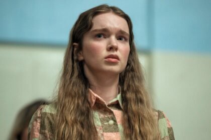 ‘Carrie’ Review: Mike Flanagan’s Remake Is a Timely (and Terrifying) High School Tragedy