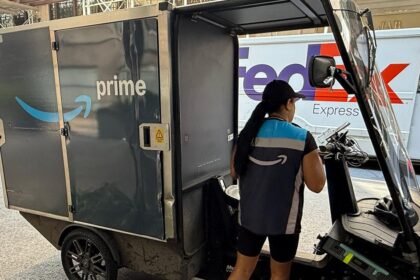 Amazon's smart glasses program for delivery workers sparks privacy concerns