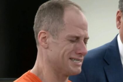 Former "American Idol" contestant proclaims his innocence during sentencing for wife's murder