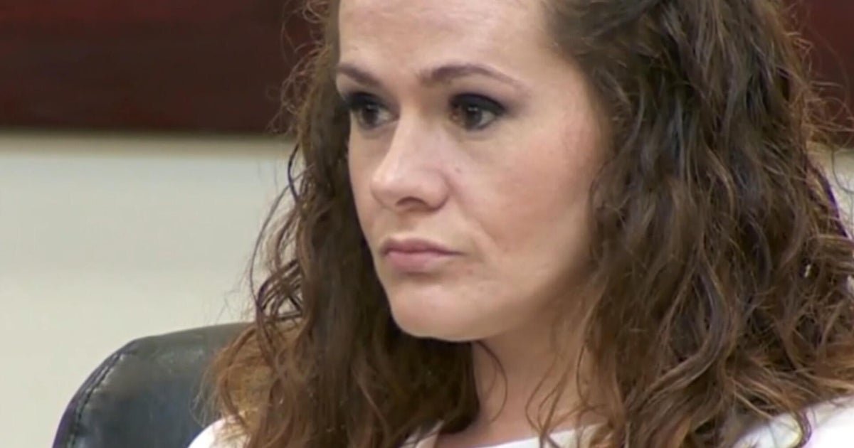 Christa Pike awake and talking after botched execution, lawyers say