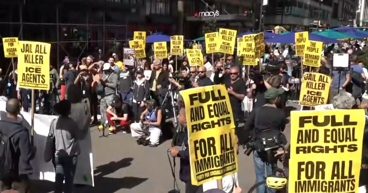 Federal judge halts government from deporting man shot by ICE in NYC