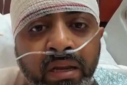 FlyDubai captain stabbed mid-flight by "radicalized" co-pilot speaks out