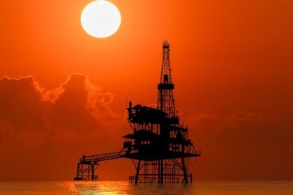 Hurricane Isaias halts oil production, threatening prices